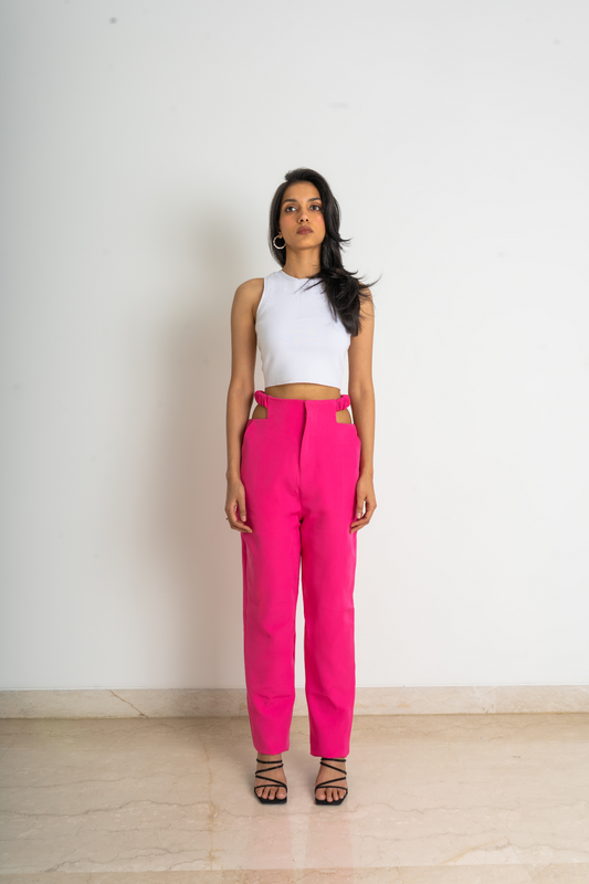 Tailored high-rise cut out detail trousers, with concealed side elasticastion and a zip fly with concealed hook-and-eye fasteners. Side pockets, straight pants with a tailored fit look in hot pink colour.